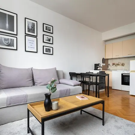 Black Peak Panorama Apartment *