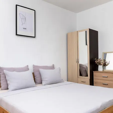 Black Peak Panorama Apartment *