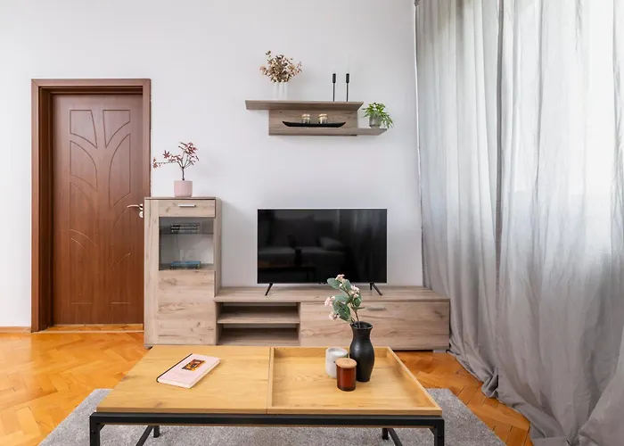 Black Peak Panorama アパート